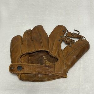 WWII US Army Special Services Goldsmith SB70 Leather Softball Glove Military